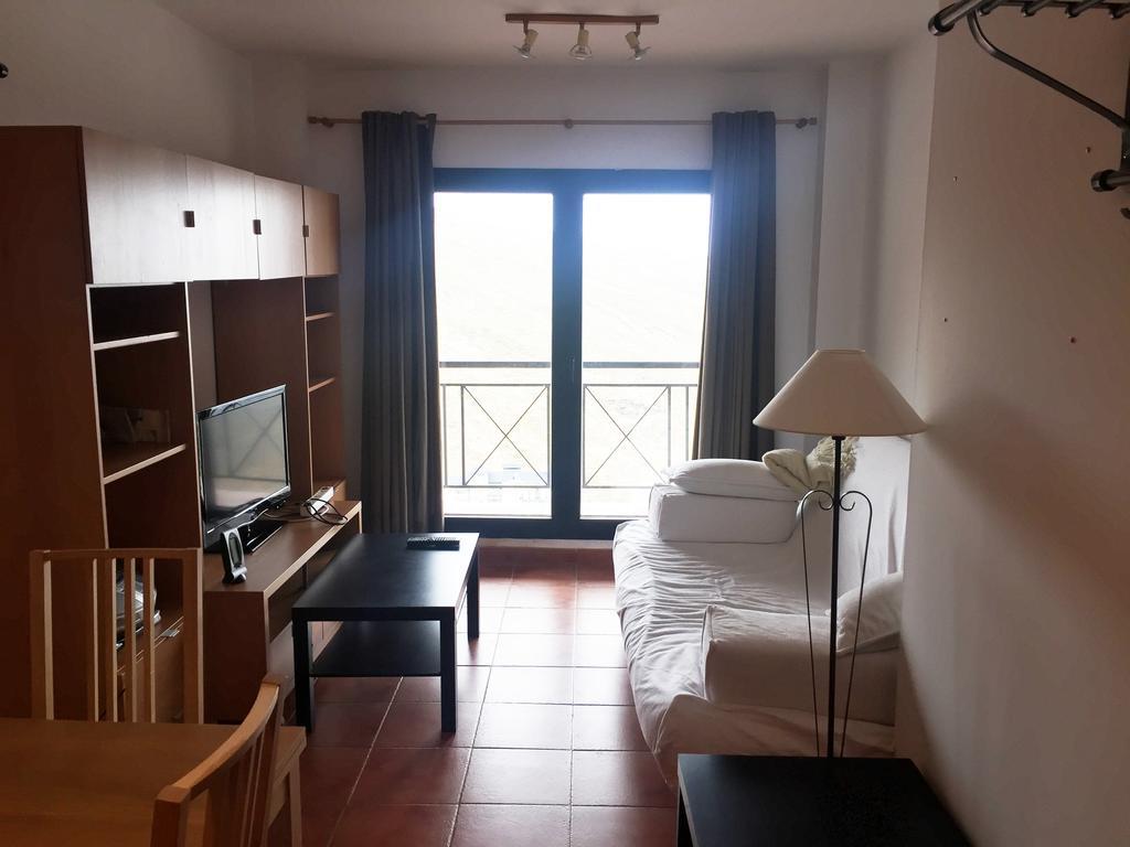 Apartamentos Monte Oiz Asn Σιέρρα Νεβάδα Εξωτερικό φωτογραφία